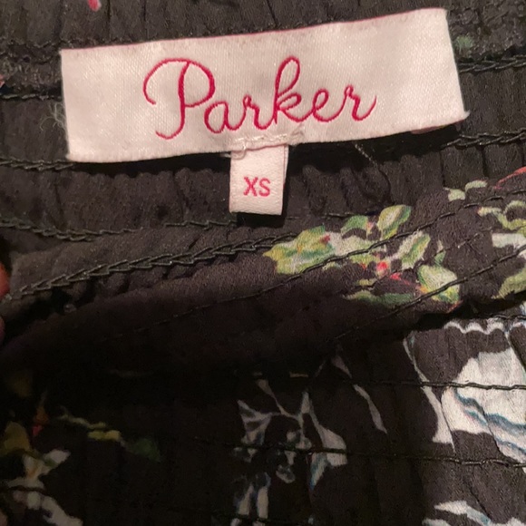 Parker Mini Skirt - Picture 4 of 5